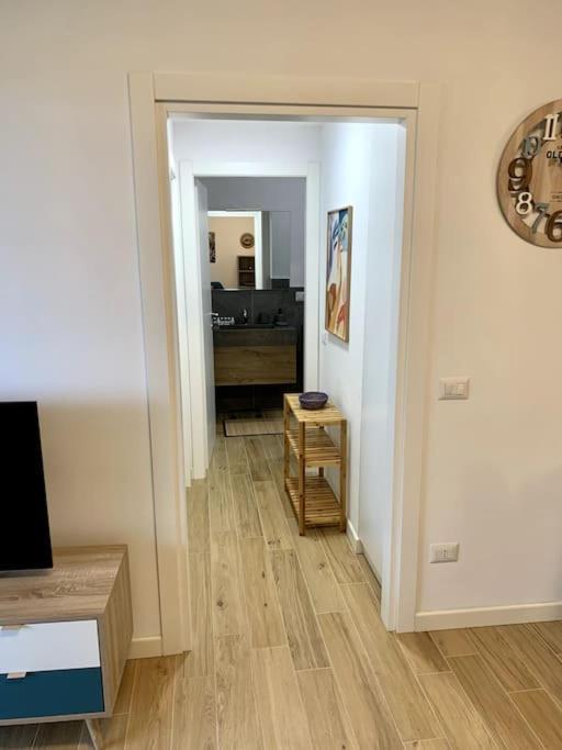 Appartamento Con Terrazzo Sui Tetti Milanesi Buitenkant foto